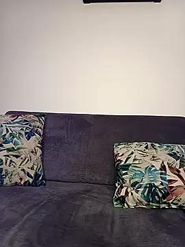 Enzo-wolf33 online show from 10.11.25