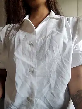 Snapshot of Radhika_01 chatting on 11.17.25 Radhika 01 online show from 11.17.25