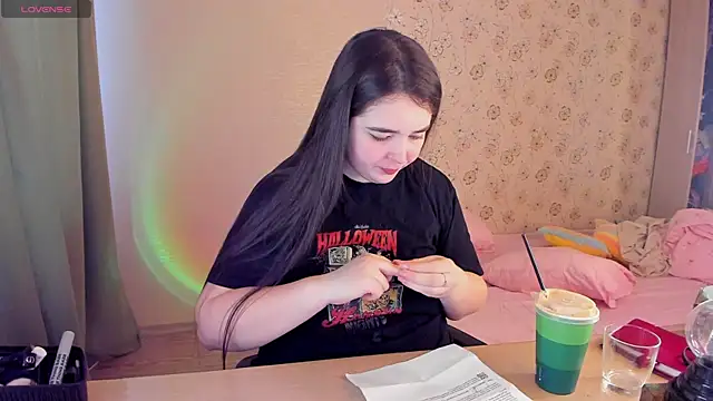 Alice next door online show from 02.28.26