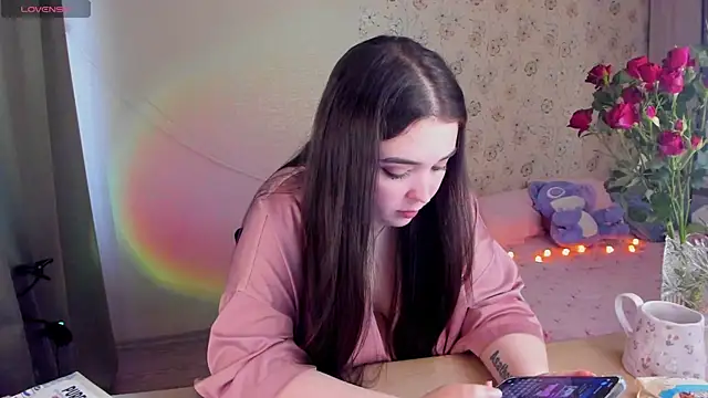 Alice next door online show from 04.24.26