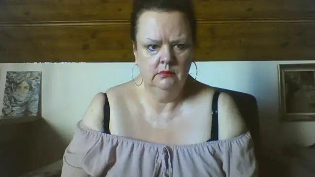 TiffanyMature online show from 03.17.26