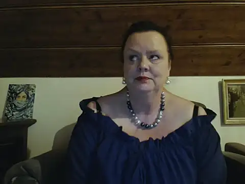 TiffanyMature online show from 04.30.26