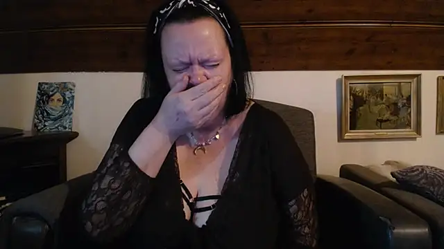 TiffanyMature online show from 05.13.26