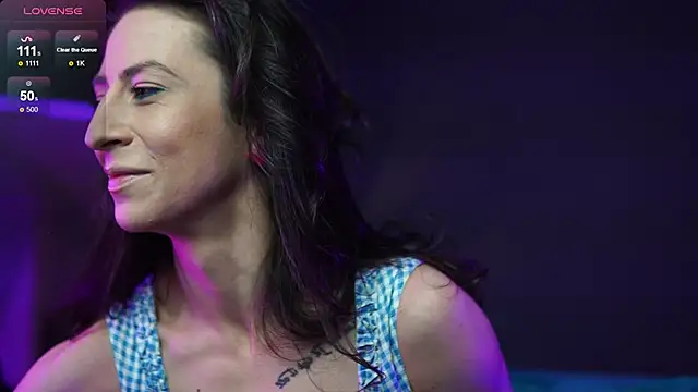 Snapshot of RubyRosa chatting on 10.17.25 RubyRosa online show from 10.17.25