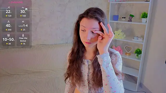 Snapshot of GiseleLamos chatting on 12.02.25 GiseleLamos online show from 12.02.25