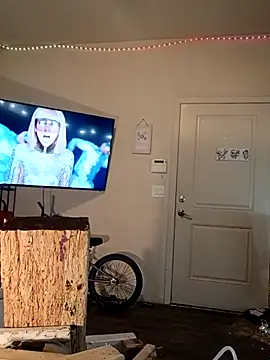 Snapshot of PremiumKitty chatting on 03.13.26 PremiumKitty online show from 03.13.26