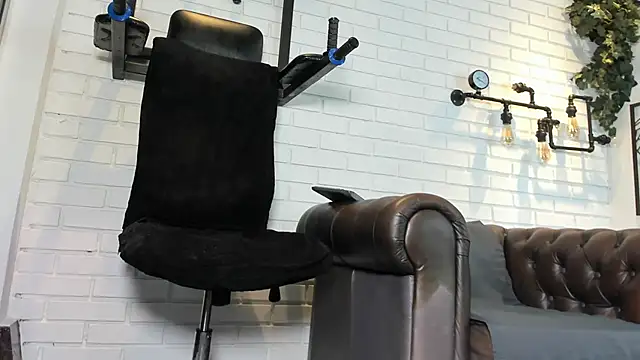 ItaloMoore online show from 09.16.25