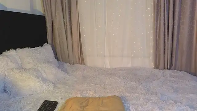 LunaVelvet777 online show from 03.06.26