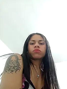 toxic sweet  online show from 11.25.25