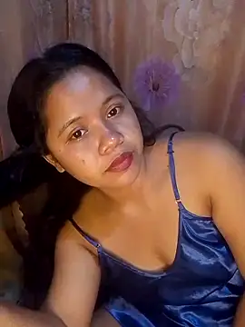 hotmomma8 online show from 05.05.26