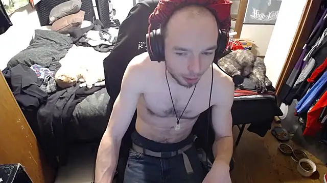 Snapshot of womenhateme69 chatting on 10.17.25 womenhateme69 online show from 10.17.25