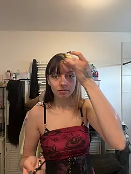Snapshot of LilithKinkyDesire chatting on 07.23.26 LilithKinkyDesire online show from 07.23.26