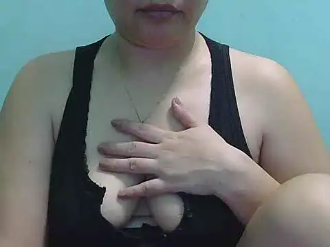 Snapshot of sexychubb101 chatting on 10.18.25 sexychubb101 online show from 10.18.25