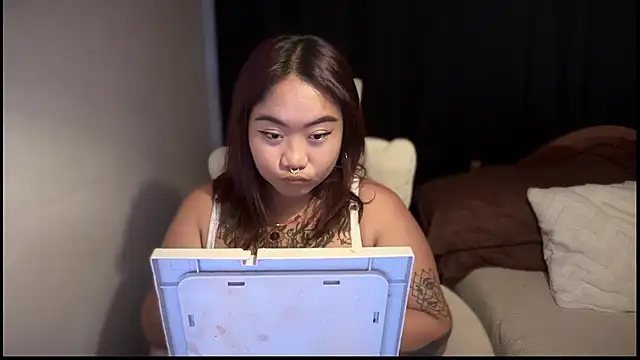  XXXKittyTingles online show from 12.18.25