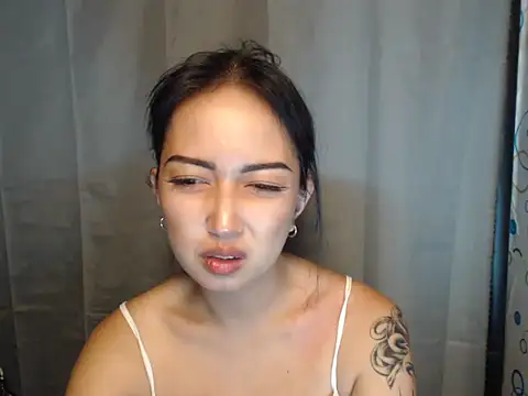 Soft Angel8 online show from 04.28.26