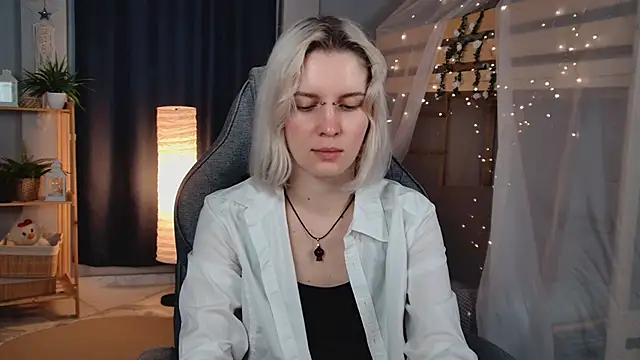 Snapshot of BethanyCloud chatting on 06.05.26 BethanyCloud online show from 06.05.26