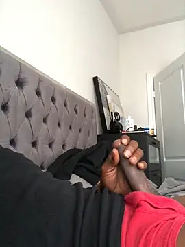 labishyoung25 online show from 09.25.25