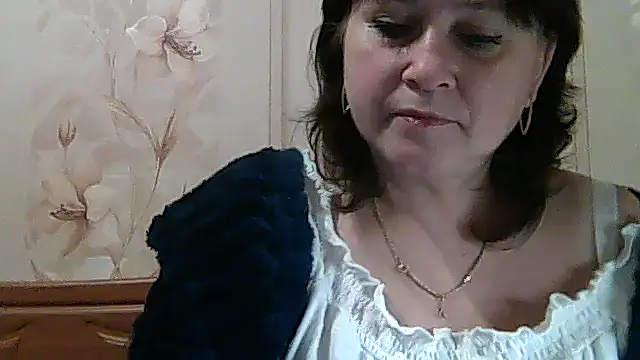 Samantha44021 online show from 10.14.25