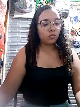 Snapshot of Liana_23 chatting on 10.20.25 Liana 23 online show from 10.20.25