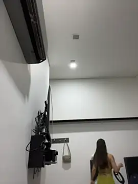 alysa g  online show from 06.10.26