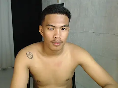 Snapshot of saj_taylorr17 chatting on 12.18.25 saj taylorr17 online show from 12.18.25