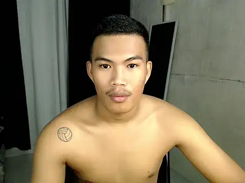 Snapshot of saj_taylorr17 chatting on 01.11.26 saj taylorr17 online show from 01.11.26