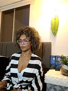 BiiancaEstradaa online show from 07.19.26