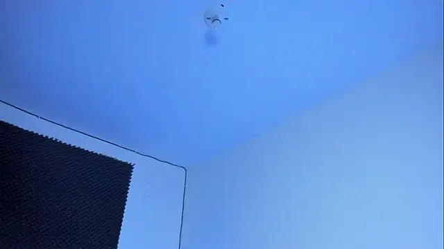 Ellope  online show from 10.10.25