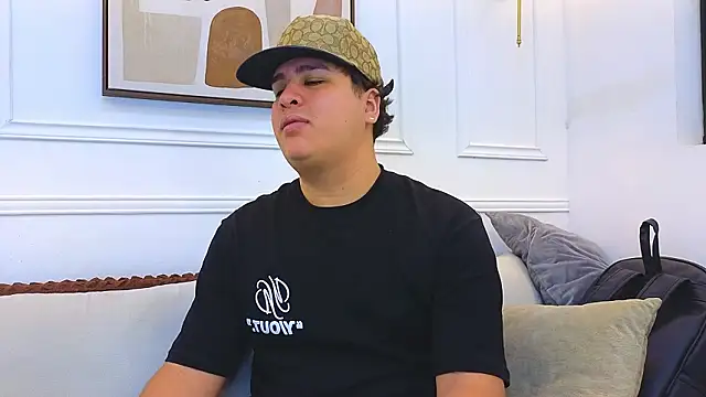 Snapshot of Naim_Bennetsex chatting on 03.06.26 Naim Bennetsex online show from 03.06.26