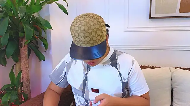 Snapshot of Naim_Bennetsex chatting on 03.07.26 Naim Bennetsex online show from 03.07.26