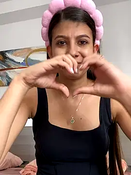 Lenapink19 online show from 10.17.25