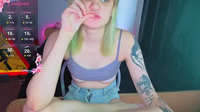 Elieiza xo online show from 06.15.26