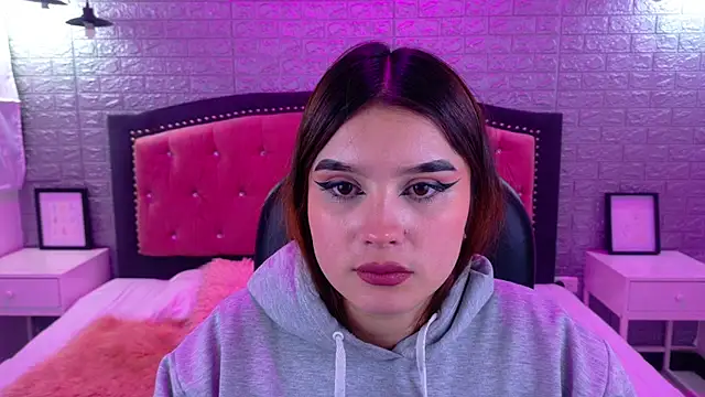 Natalie loffreda online show from 10.13.25