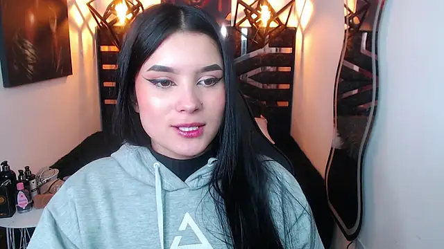 Natalie loffreda online show from 04.22.26