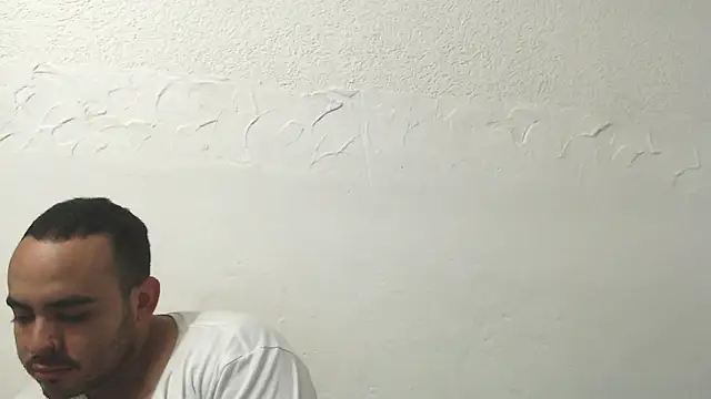 Snapshot of Ana_ThiagoxX chatting on 05.15.26 Ana ThiagoxX online show from 05.15.26