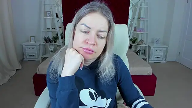 Snapshot of Anna_Snows chatting on 03.26.26 Anna Snows online show from 03.26.26