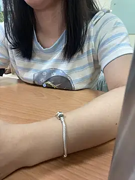 Snapshot of -NhaKy22 chatting on 07.16.26 -NhaKy22 online show from 07.16.26