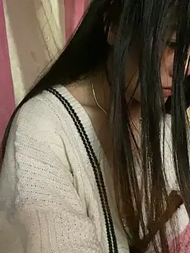 PhanHaa online show from 03.12.26