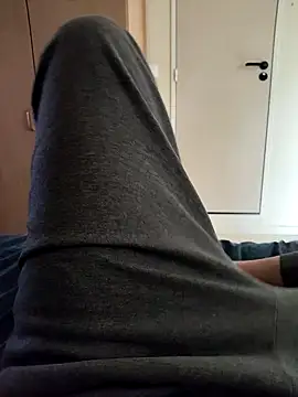 Snapshot of Tresgrossexe27 chatting on 09.23.25 Tresgrossexe27 online show from 09.23.25