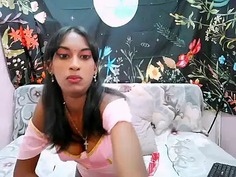 Snapshot of indiansunglaze4u69 chatting on 07.07.26 indiansunglaze4u69 online show from 07.07.26