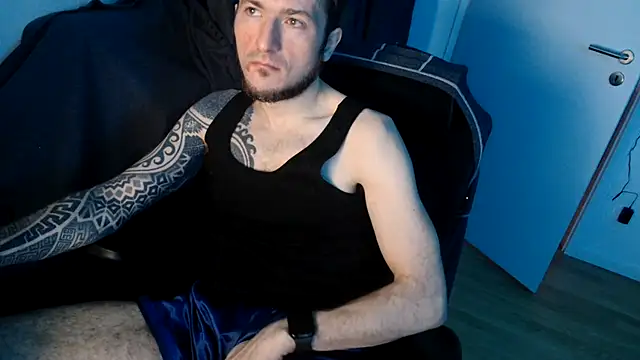 Snapshot of th1_ chatting on 02.19.26 th1 online show from 02.19.26