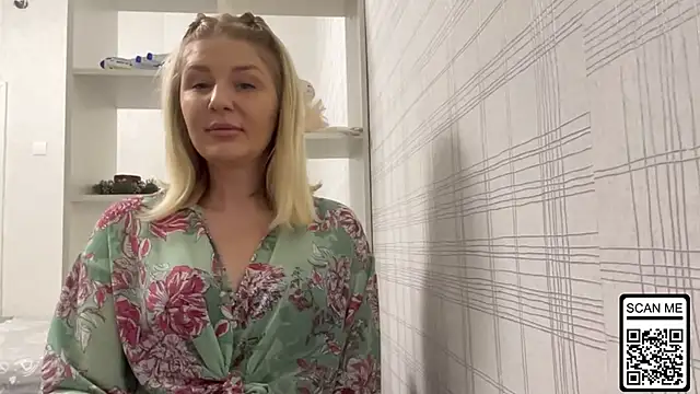 Blondie xoxoxo online show from 11.23.25