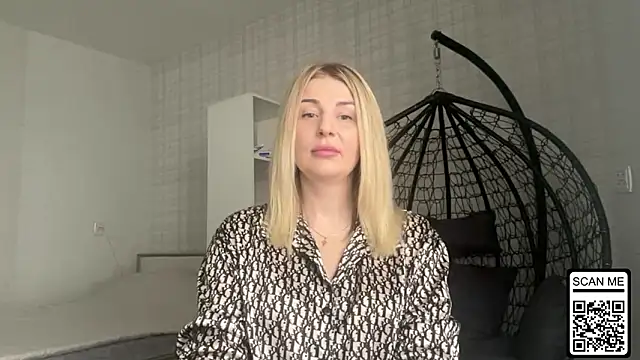 Blondie xoxoxo online show from 03.25.26