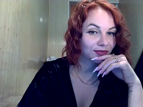 Kisa26311 online show from 10.17.25