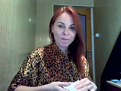 Kisa26311 online show from 10.29.25