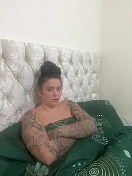 Charsworld online show from 03.12.26