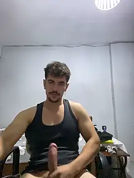 Snapshot of 23cmturkishD chatting on 10.09.25 23cmturkishD online show from 10.09.25