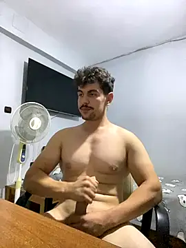 Snapshot of 23cmturkishD chatting on 10.22.25 23cmturkishD online show from 10.22.25