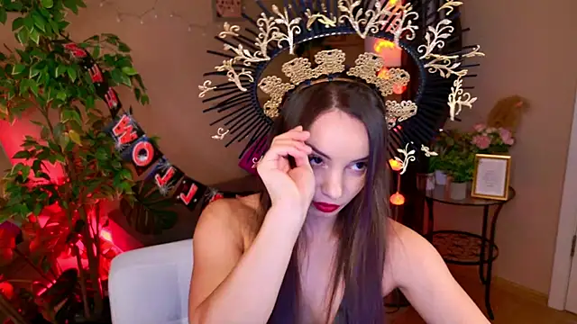 shes rebel online show from 10.18.25