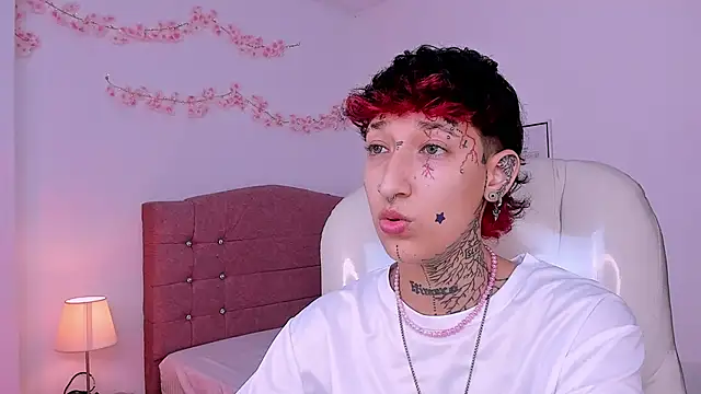 Luci Rose online show from 02.20.26